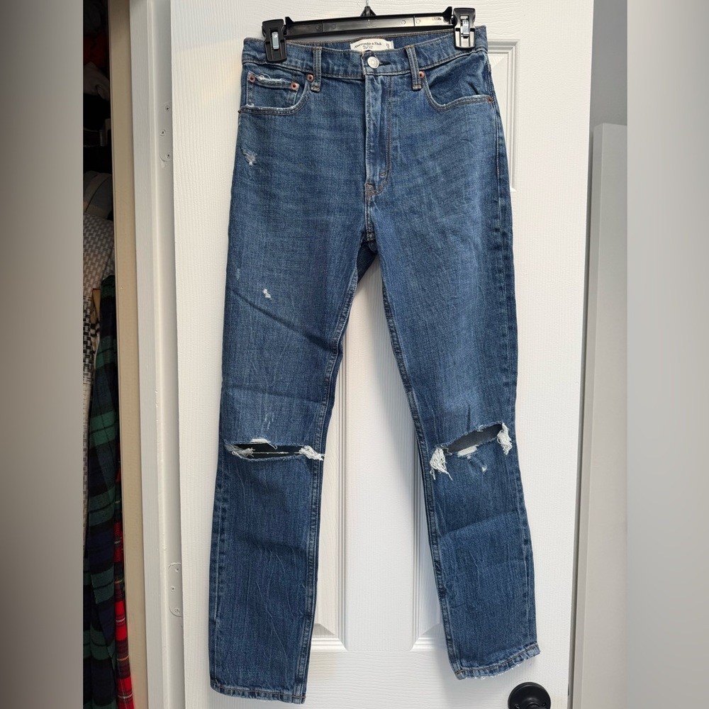 Abercrombie & Fitch Women's The Skinny High Rise Distressed Jeans
